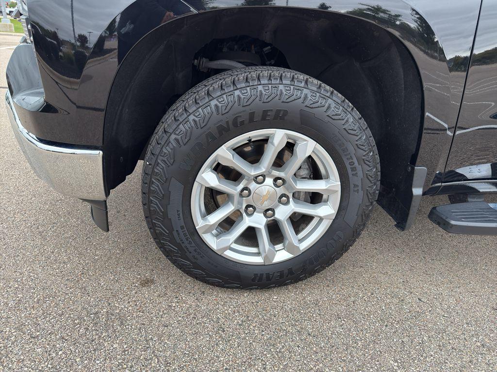 used 2022 Chevrolet Silverado 1500 car, priced at $33,450