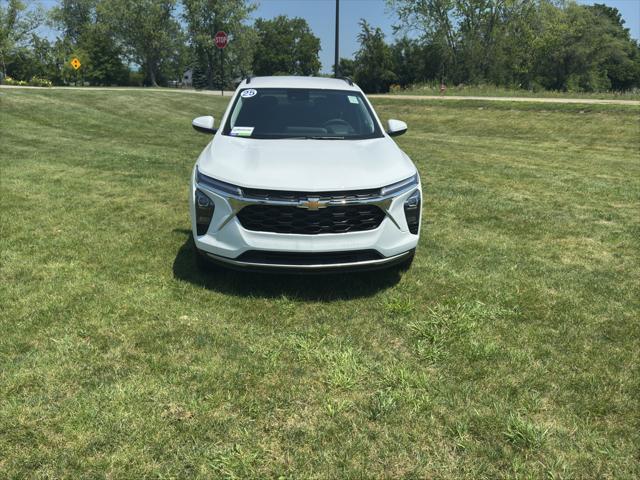 new 2025 Chevrolet Trax car, priced at $24,988