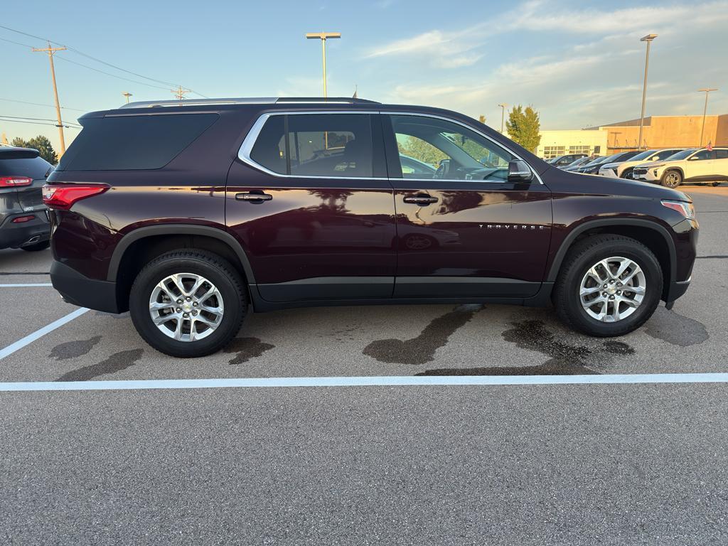 used 2018 Chevrolet Traverse car, priced at $26,626