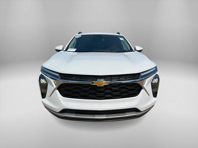 new 2025 Chevrolet Trax car, priced at $24,988