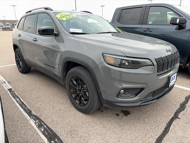 used 2023 Jeep Cherokee car, priced at $25,143