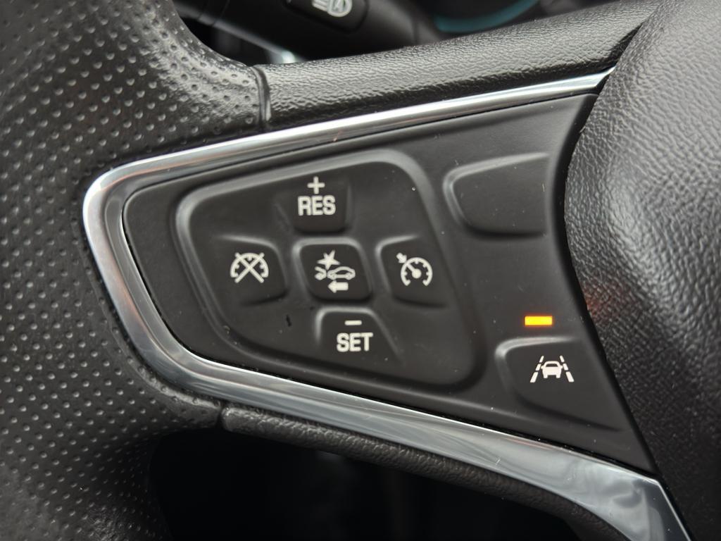 used 2021 Chevrolet Equinox car, priced at $13,823