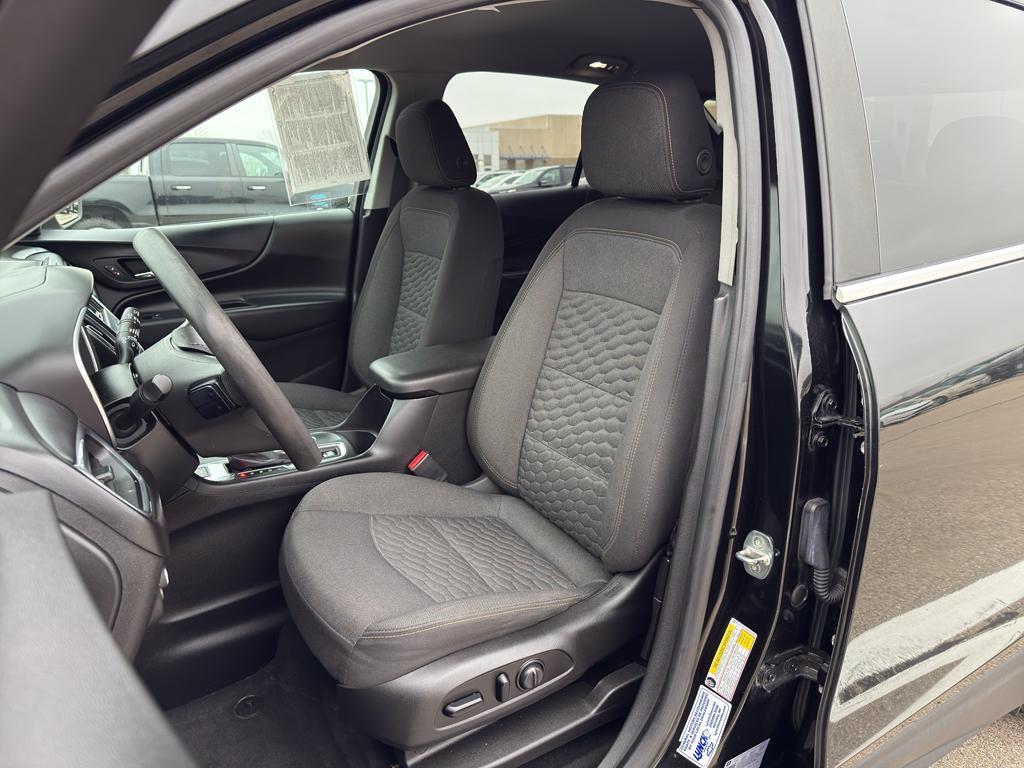 used 2021 Chevrolet Equinox car, priced at $13,823