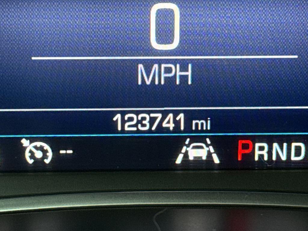 used 2021 Chevrolet Equinox car, priced at $13,823