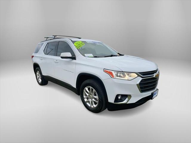 used 2021 Chevrolet Traverse car, priced at $25,398