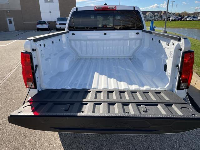 new 2024 Chevrolet Colorado car, priced at $33,994