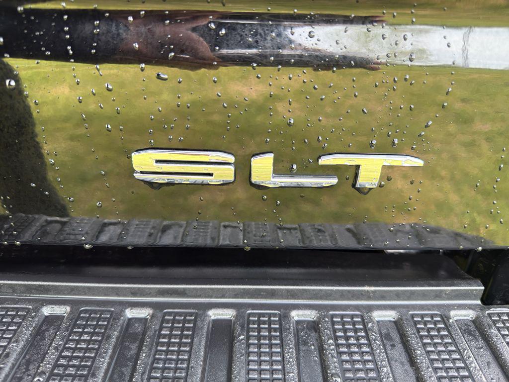 used 2023 GMC Sierra 1500 car, priced at $52,398