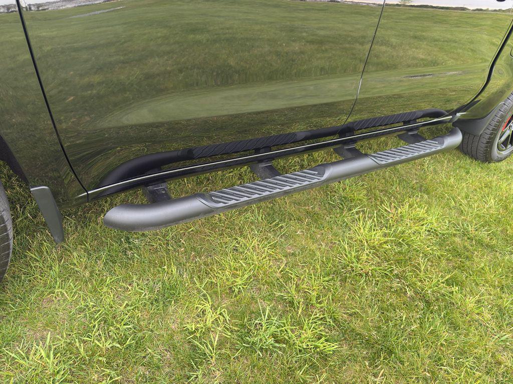 used 2022 Chevrolet Silverado 1500 car, priced at $38,202