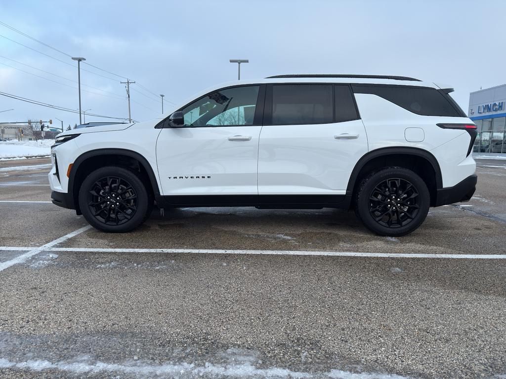used 2024 Chevrolet Traverse car, priced at $40,414