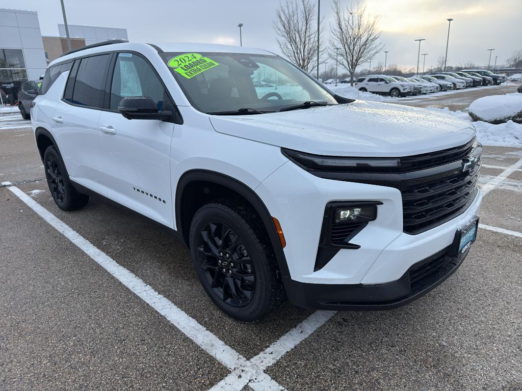 used 2024 Chevrolet Traverse car, priced at $40,414
