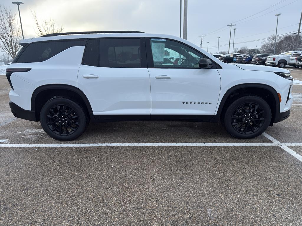 used 2024 Chevrolet Traverse car, priced at $40,414