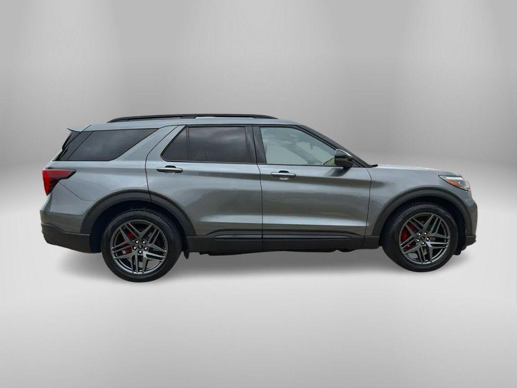 used 2025 Ford Explorer car, priced at $47,360