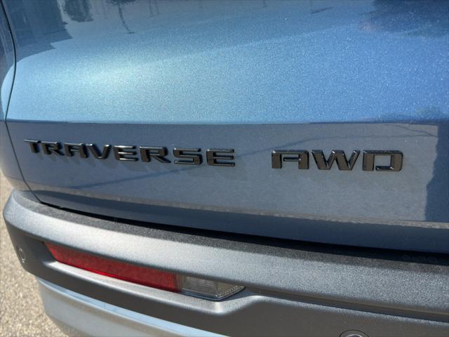 new 2025 Chevrolet Traverse car, priced at $49,297