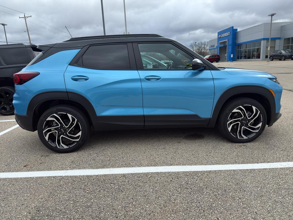 used 2025 Chevrolet TrailBlazer car, priced at $29,167