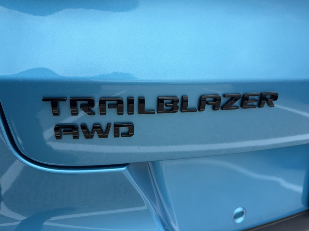 used 2025 Chevrolet TrailBlazer car, priced at $29,167
