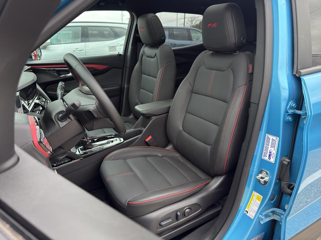 used 2025 Chevrolet TrailBlazer car, priced at $29,167