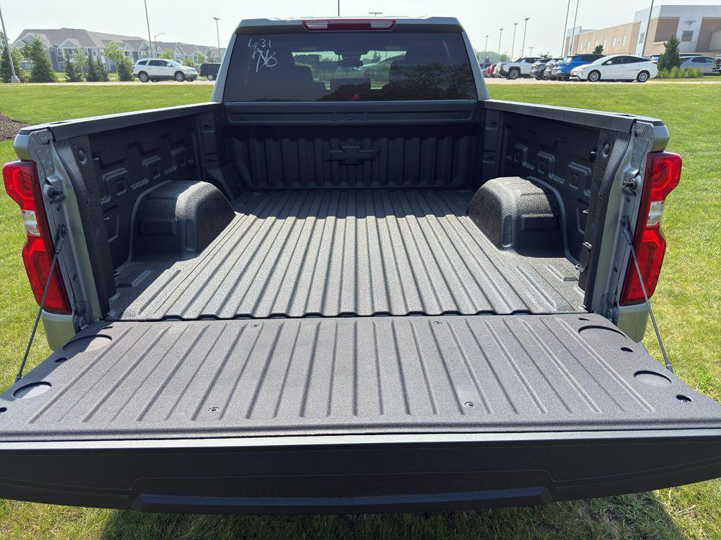 new 2025 Chevrolet Silverado 1500 car, priced at $55,712