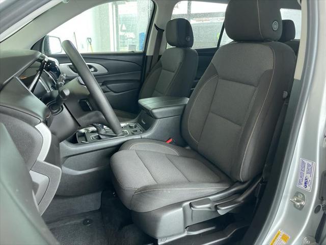 used 2021 Chevrolet Traverse car, priced at $24,910