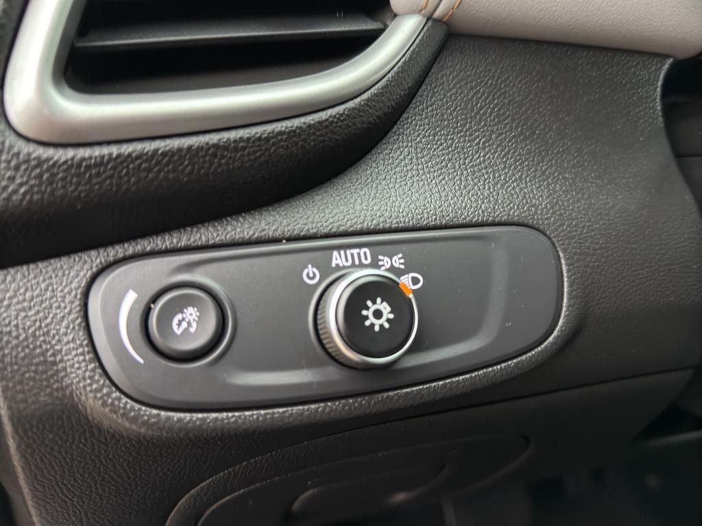 used 2020 Chevrolet Trax car, priced at $12,998