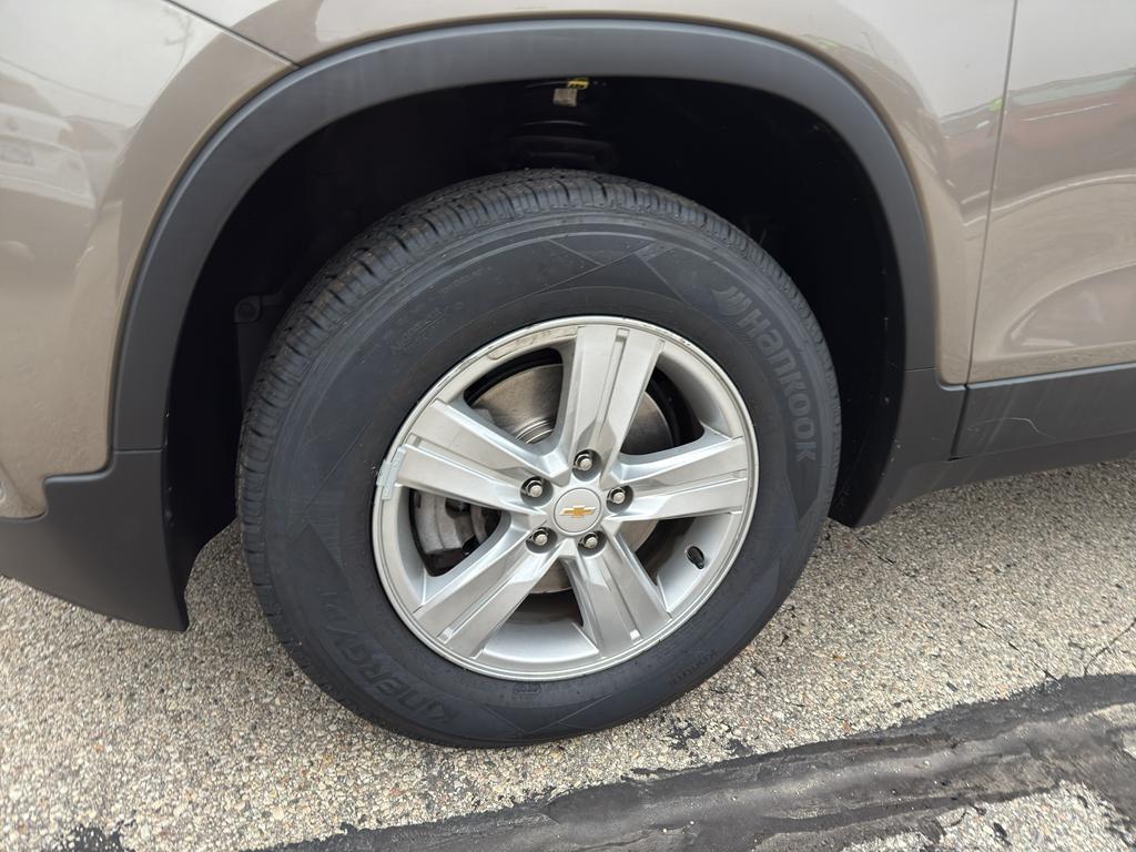 used 2020 Chevrolet Trax car, priced at $12,998