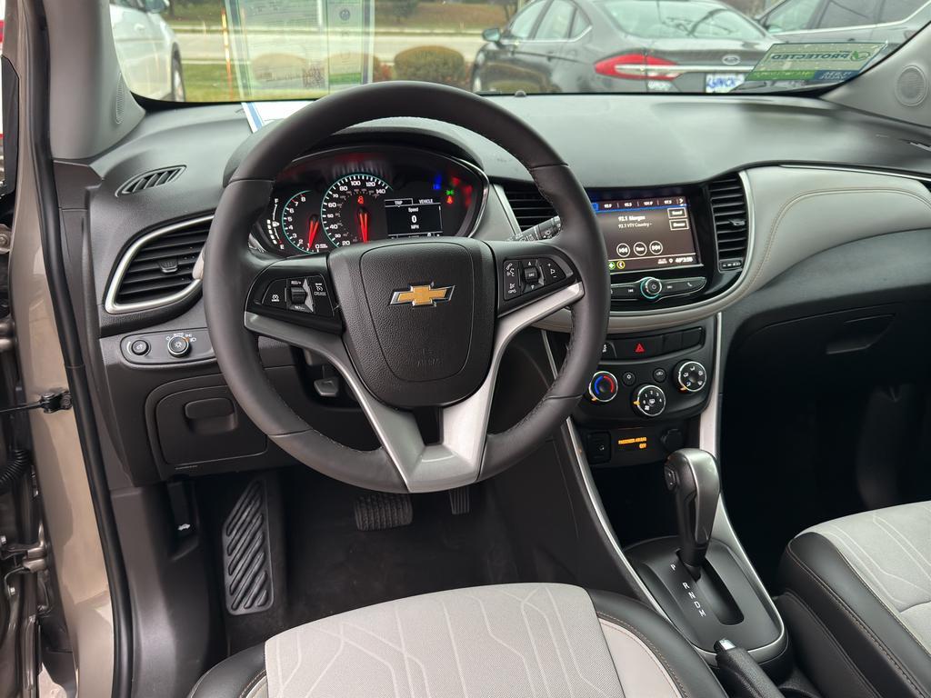 used 2020 Chevrolet Trax car, priced at $12,998