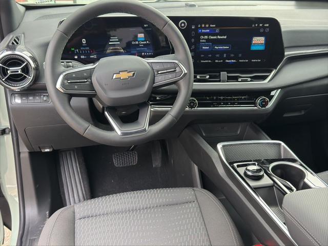 new 2026 Chevrolet Equinox car, priced at $31,676