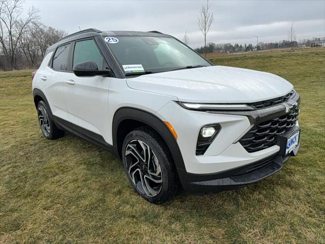 new 2025 Chevrolet TrailBlazer car, priced at $34,879