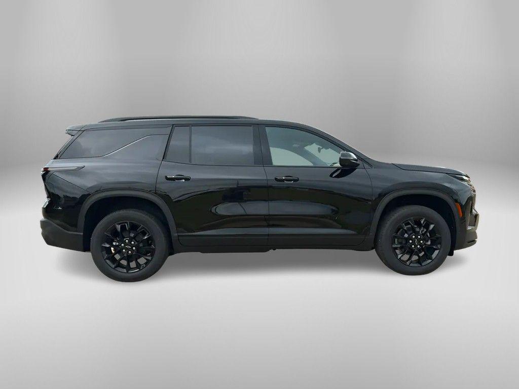 new 2025 Chevrolet Traverse car, priced at $43,971