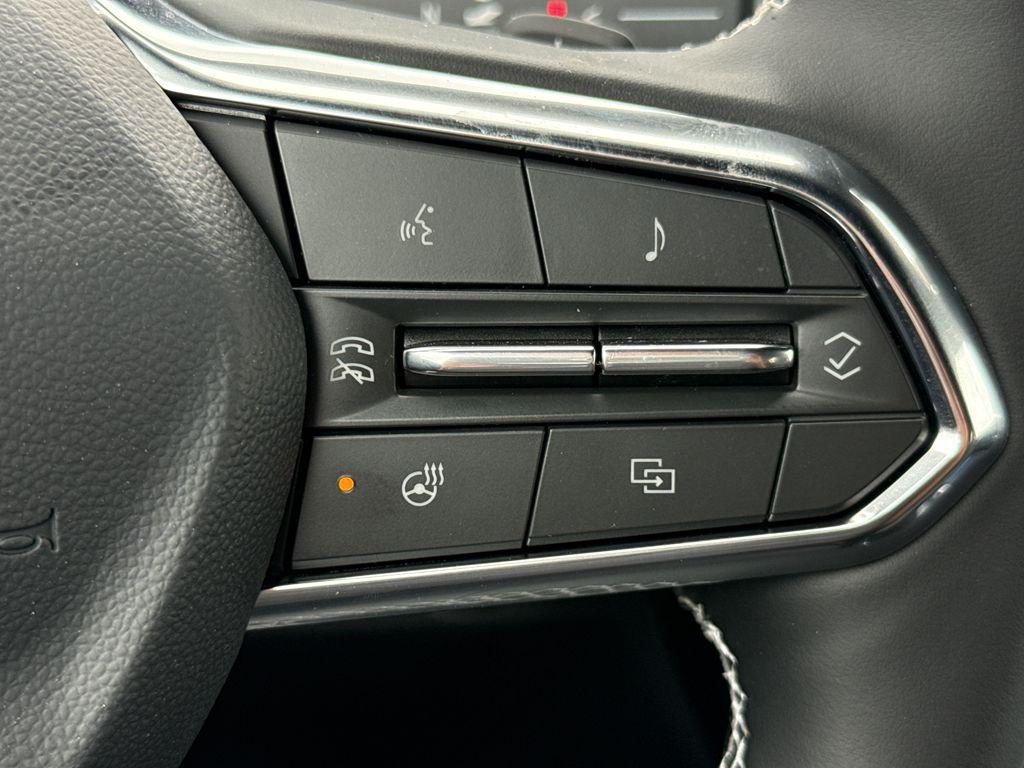 new 2025 Chevrolet Traverse car, priced at $43,971