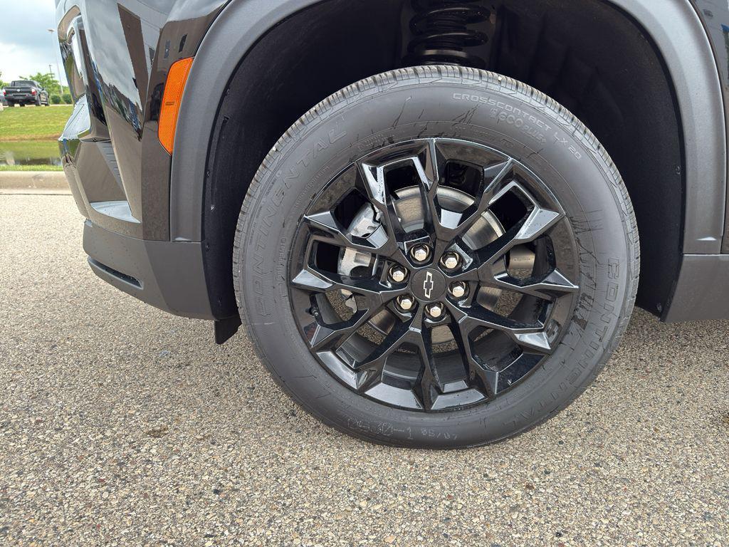 new 2025 Chevrolet Traverse car, priced at $43,971