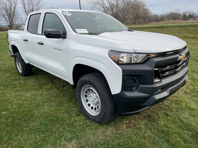 new 2024 Chevrolet Colorado car, priced at $33,994