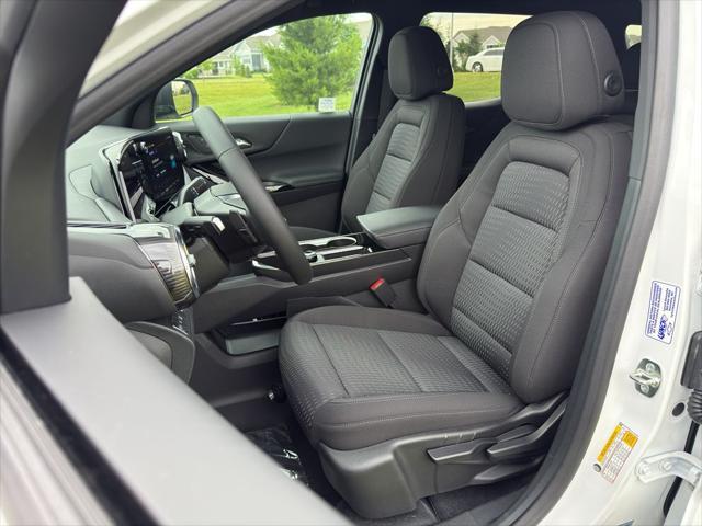 new 2026 Chevrolet Equinox car, priced at $29,696