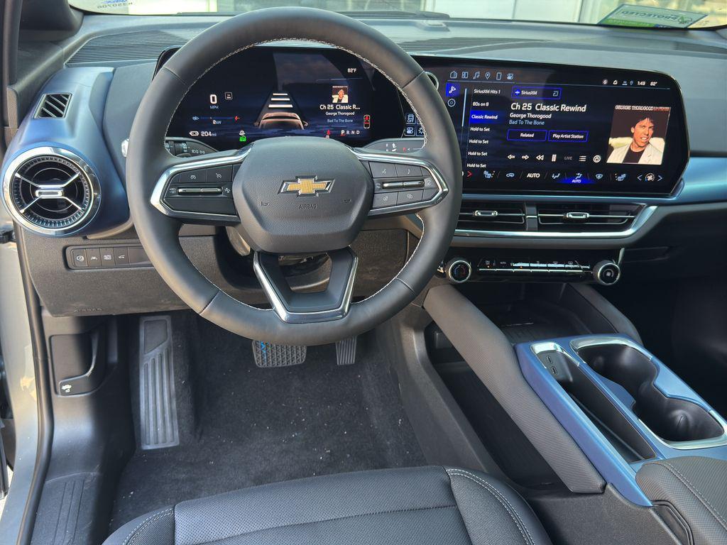 new 2025 Chevrolet Equinox EV car, priced at $38,090