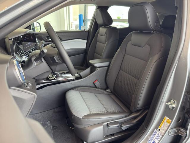 new 2025 Chevrolet Trax car, priced at $25,590
