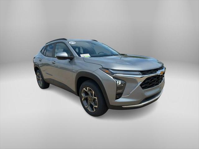 new 2025 Chevrolet Trax car, priced at $25,590