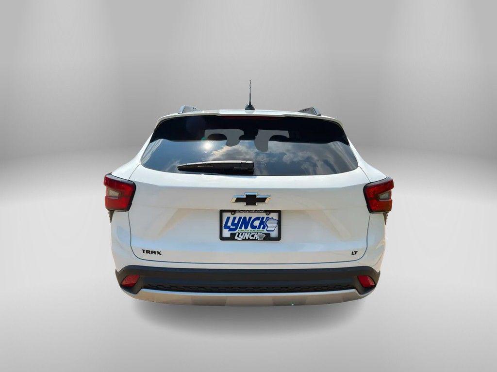 new 2025 Chevrolet Trax car, priced at $25,502