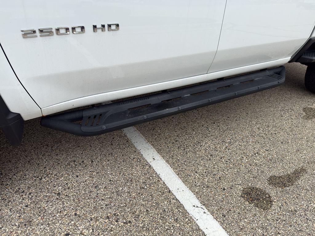 used 2021 Chevrolet Silverado 2500 car, priced at $44,016