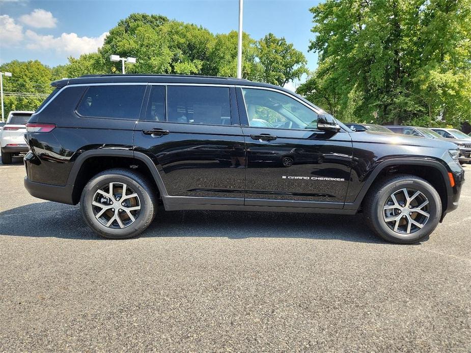 new 2024 Jeep Grand Cherokee L car, priced at $54,910