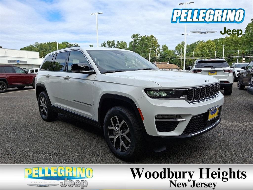 new 2025 Jeep Grand Cherokee car, priced at $49,415