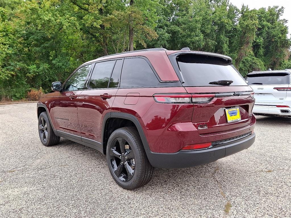 new 2025 Jeep Grand Cherokee car, priced at $52,735
