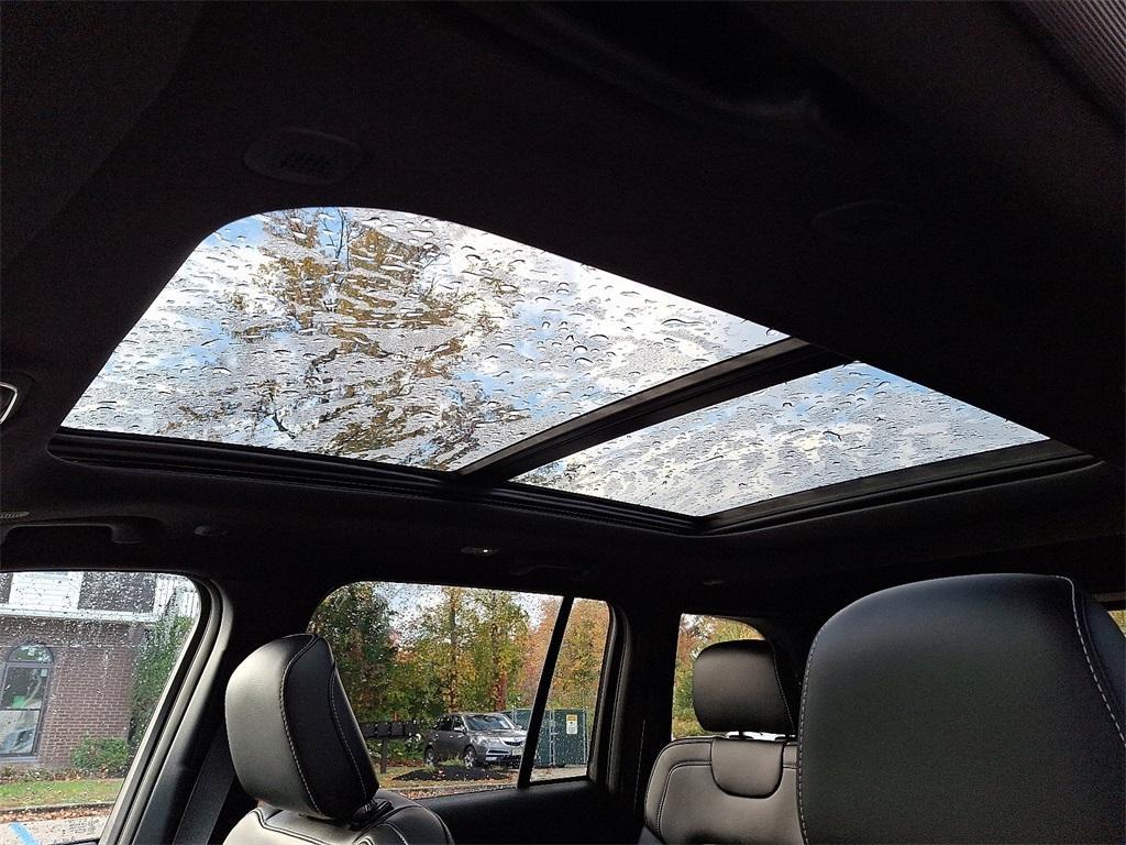 new 2025 Jeep Grand Cherokee car, priced at $53,140