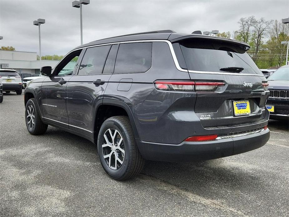 new 2024 Jeep Grand Cherokee L car, priced at $54,910