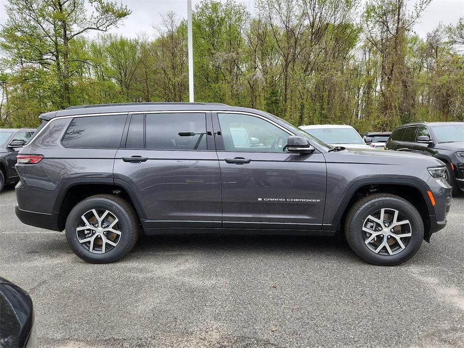 new 2024 Jeep Grand Cherokee L car, priced at $54,910