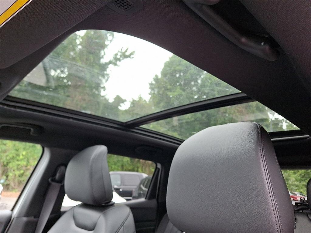 new 2025 Jeep Compass car, priced at $39,510