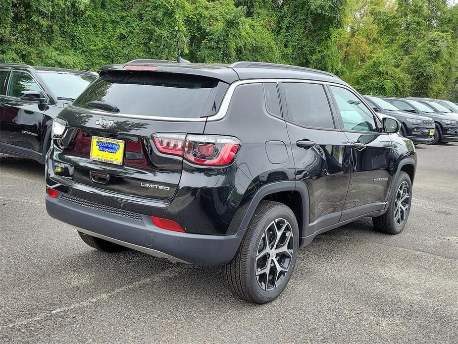 new 2024 Jeep Compass car, priced at $35,935