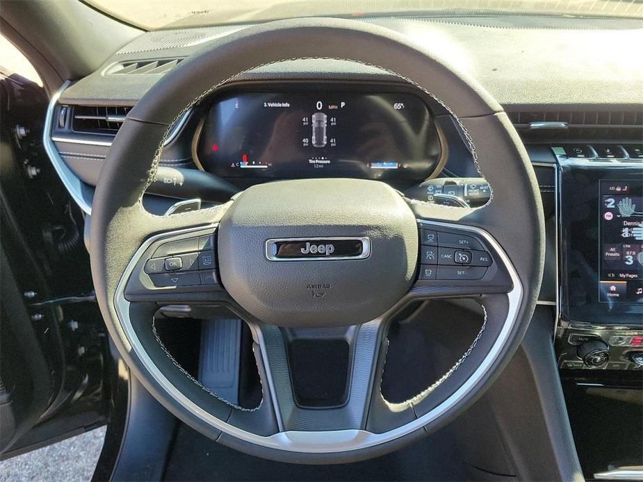 new 2025 Jeep Grand Cherokee car, priced at $46,530