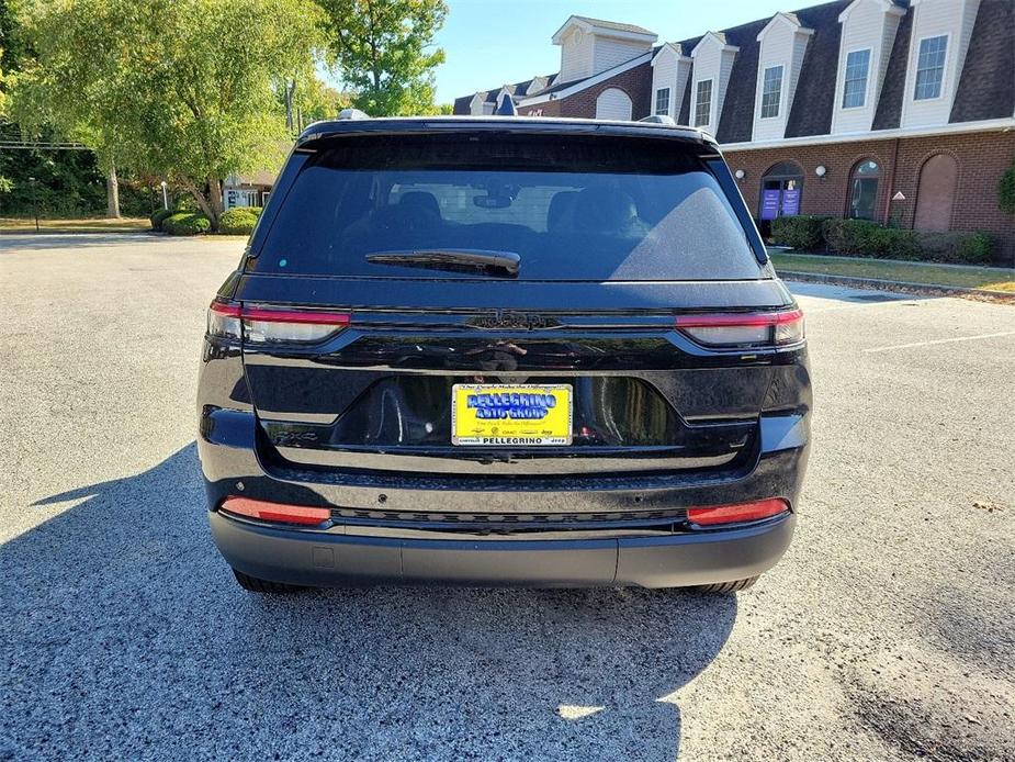 new 2025 Jeep Grand Cherokee car, priced at $46,530