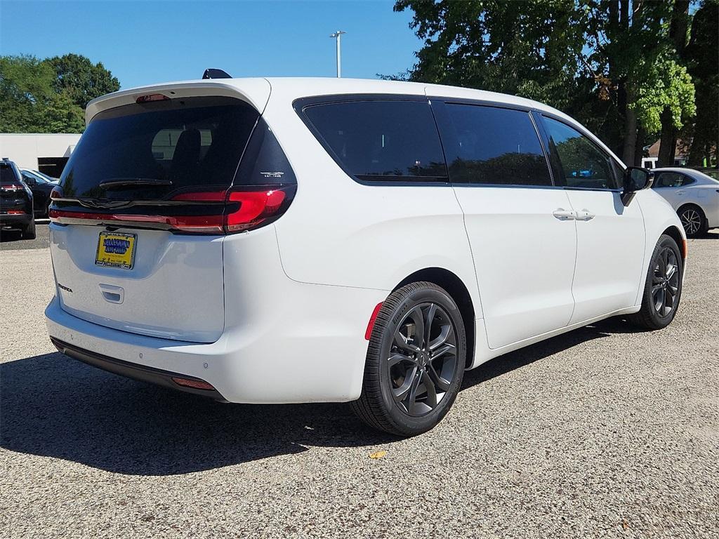 new 2026 Chrysler Pacifica car, priced at $48,505