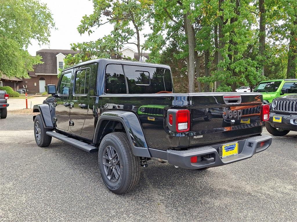 new 2025 Jeep Gladiator car, priced at $51,425