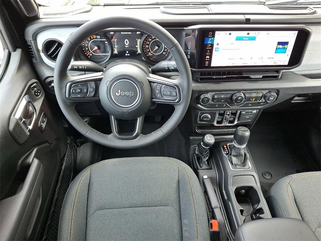 new 2025 Jeep Gladiator car, priced at $51,425